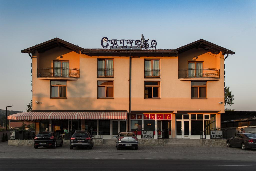 Motel Calypso Травник Экстерьер фото